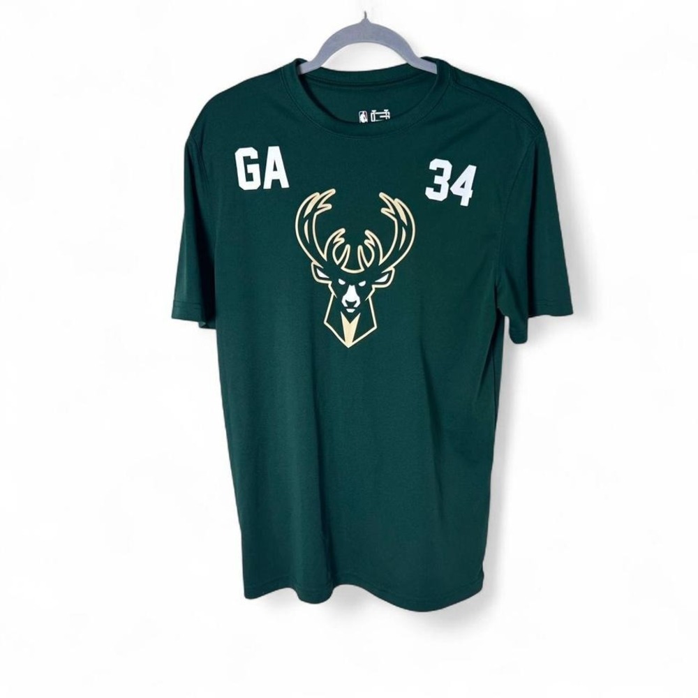 NBA Ultra Game green Milwaukee Bucks‎ Giannis Antetokounmpo T-Shirt Size M